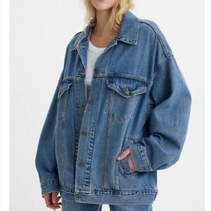 Levi’s XL Trucker Jacket size XS